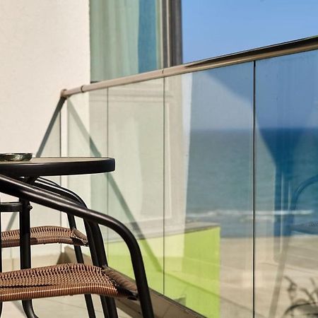 Blue Apartment In Spa N Pool Beach Resort Năvodari Extérieur photo