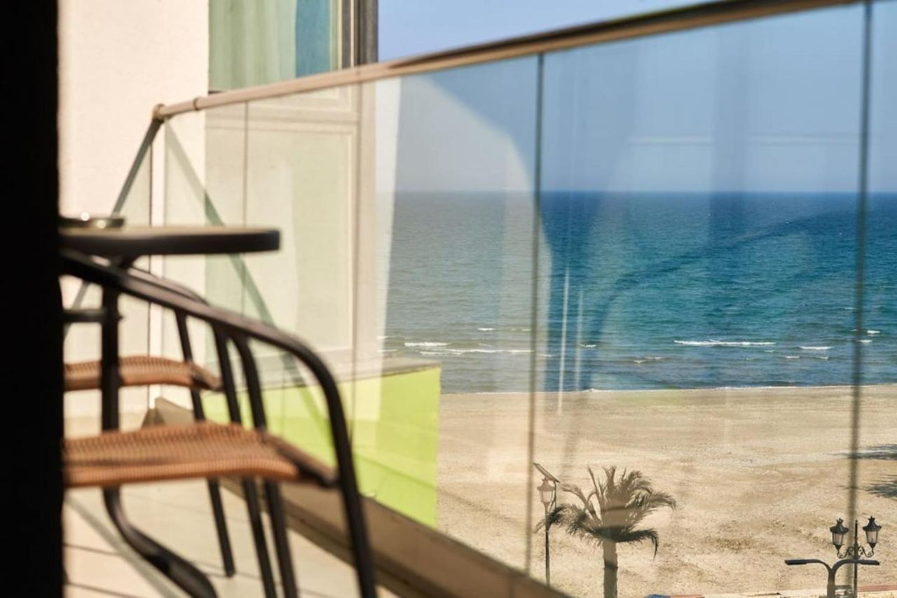 Blue Apartment In Spa N Pool Beach Resort Năvodari Extérieur photo