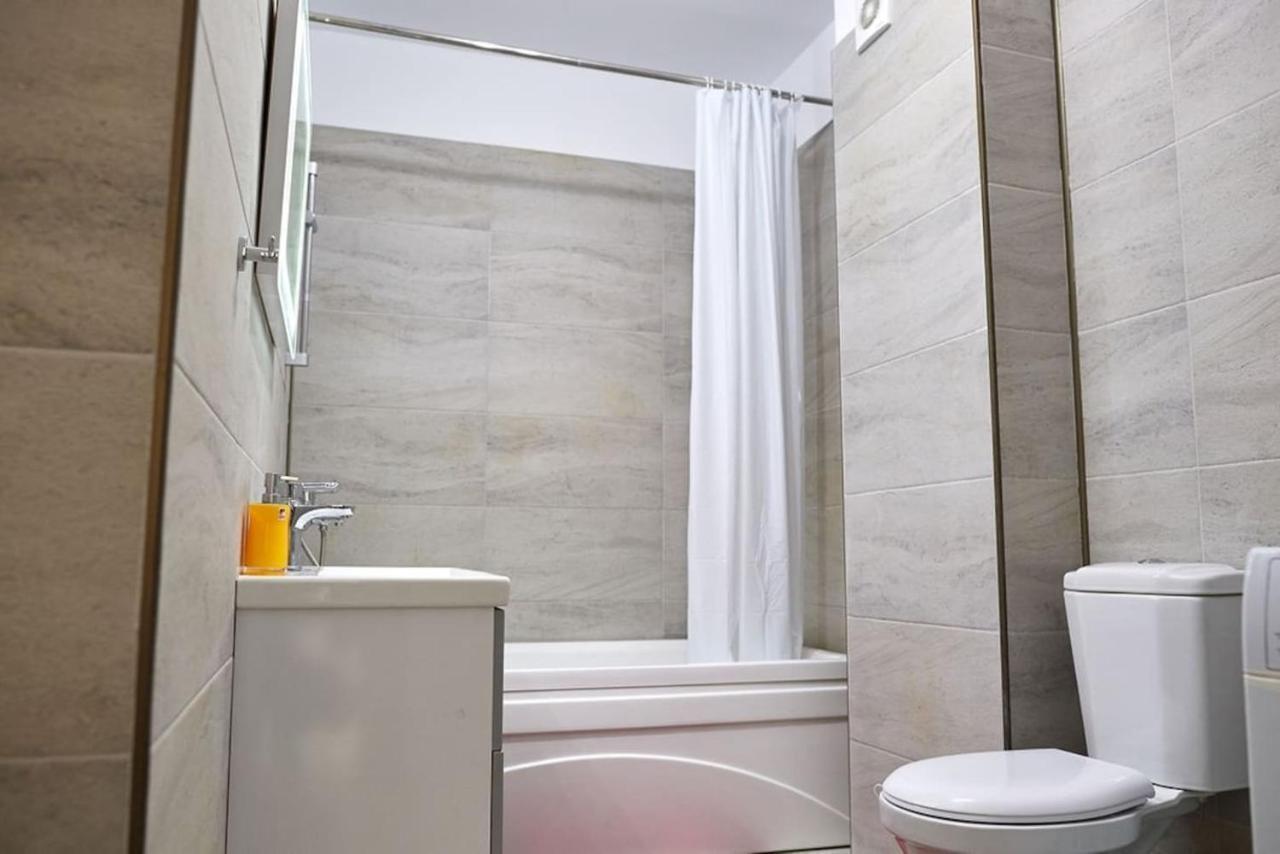 Blue Apartment In Spa N Pool Beach Resort Năvodari Extérieur photo