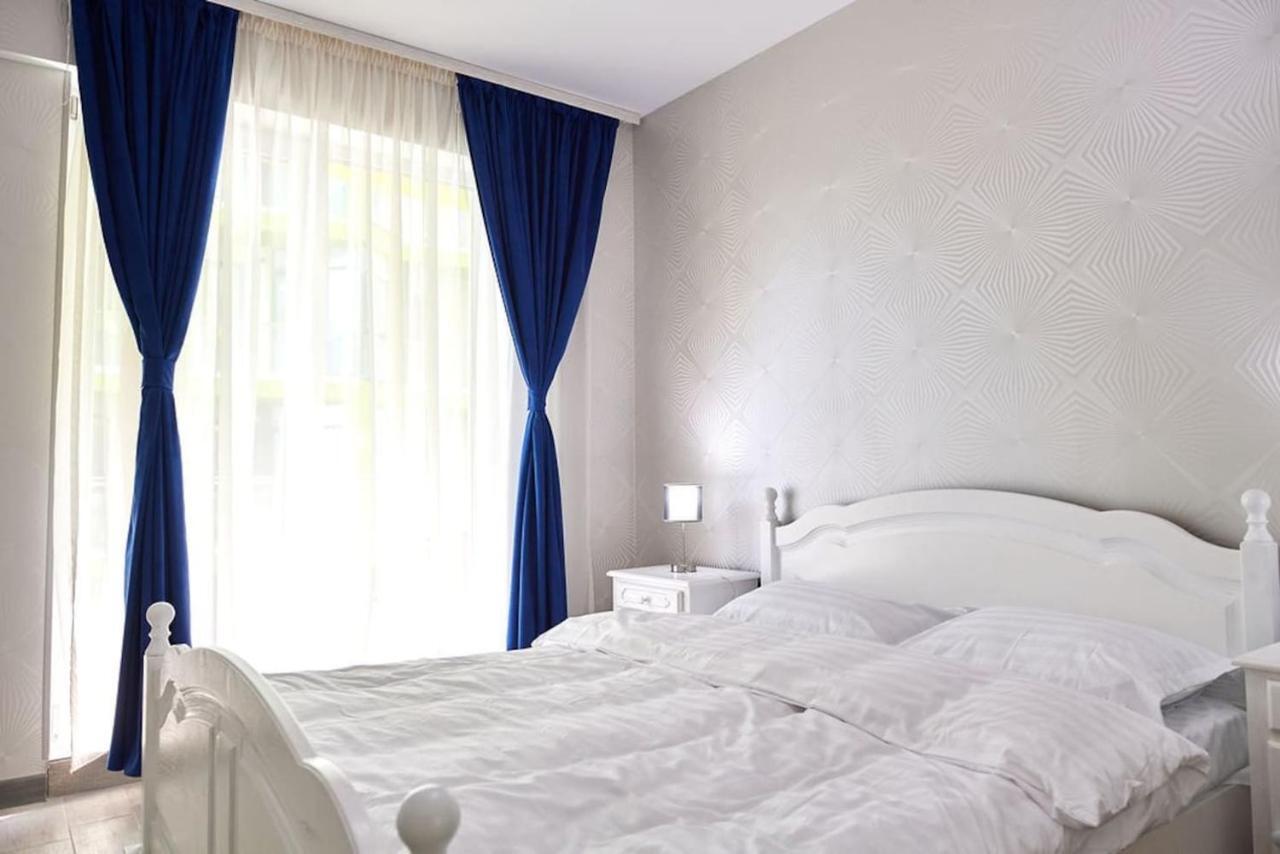 Blue Apartment In Spa N Pool Beach Resort Năvodari Extérieur photo